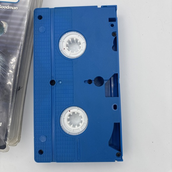 Monsters, Inc. VHS, 2002 Rare Blue Tape Edition – Clear Clamshell – Disney Pixar - Picture 8 of 9